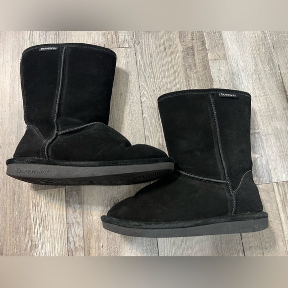 Bearpaw Black Suede‎ Boots - Picture 1 of 3
